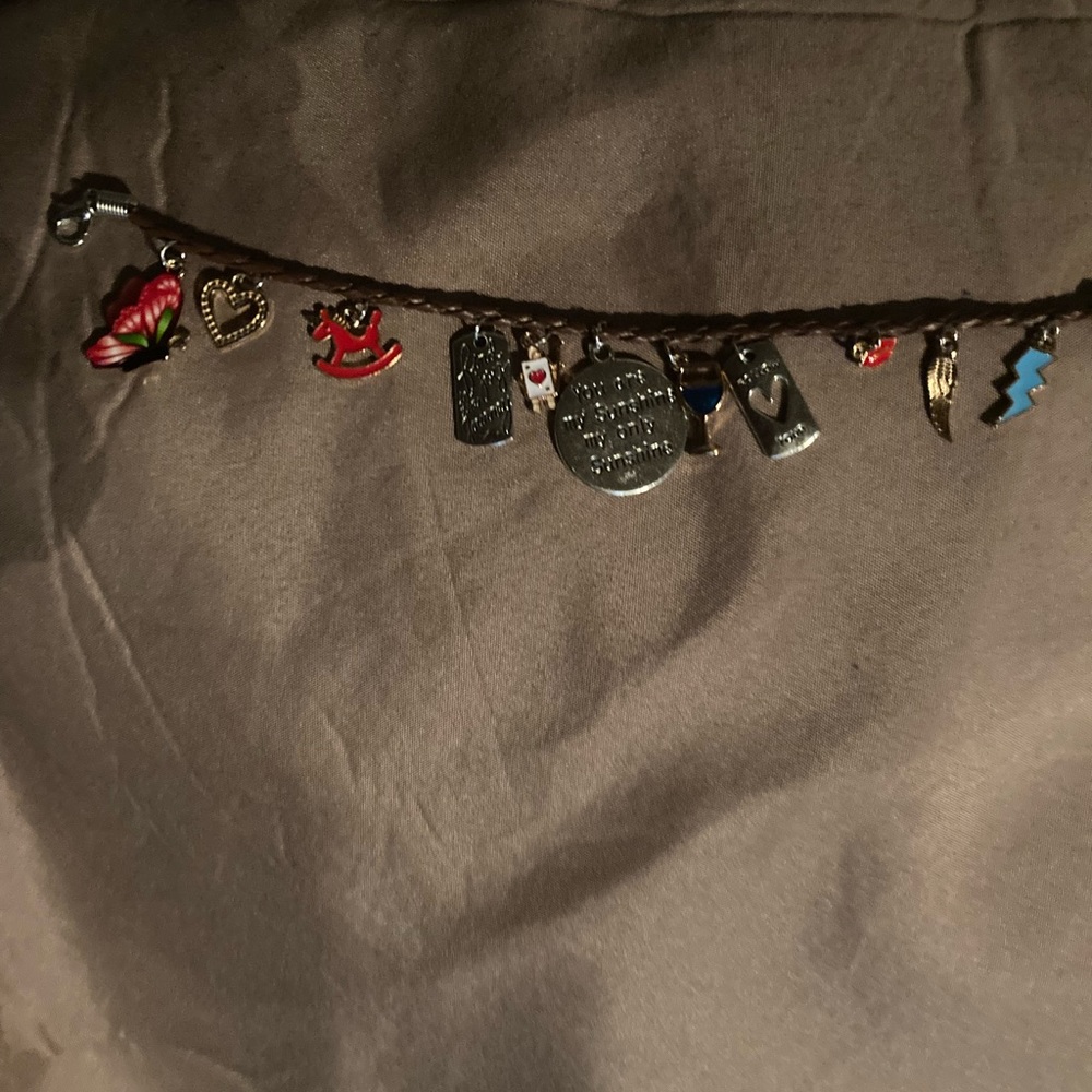Charm bracelets - Picture 2 of 2